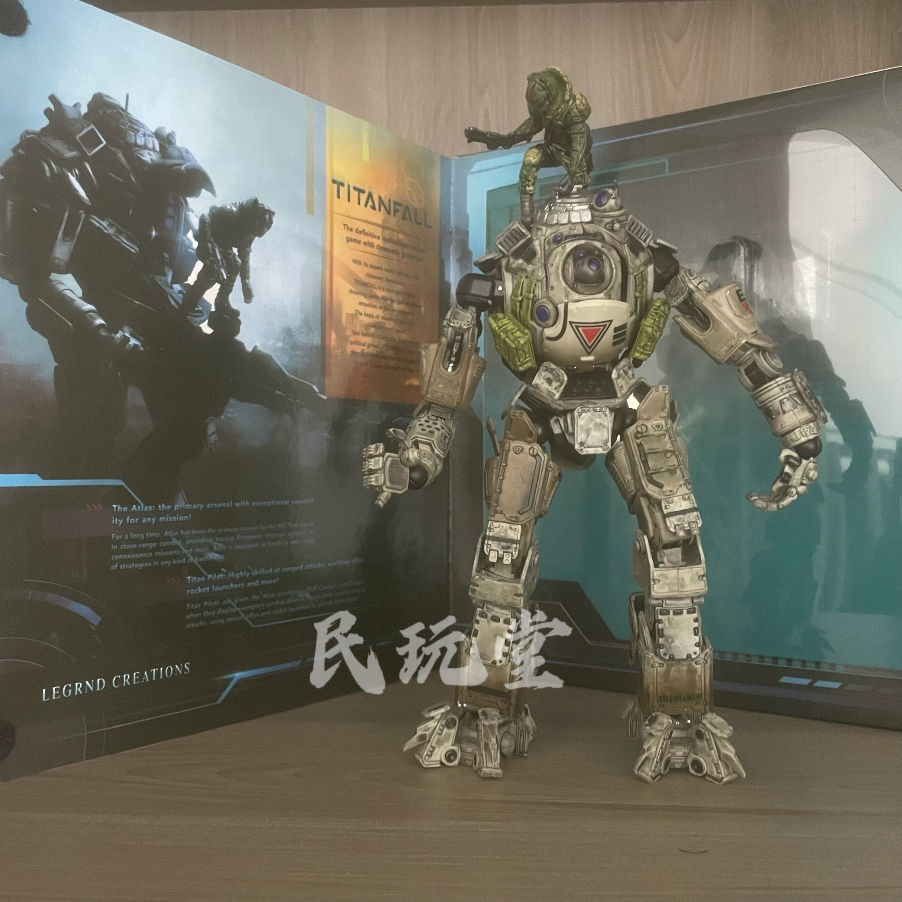 动漫 Play arts改 PA改 泰坦陨落阿特拉斯 可动手办模型 生日礼物