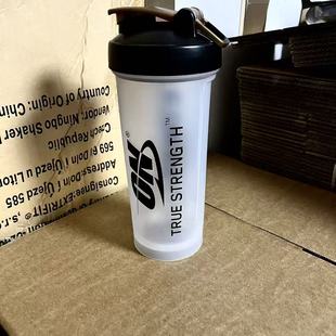 On1升摇摇杯大容量1000ml蛋白摇粉杯刻度搅拌奶昔男运动水杯