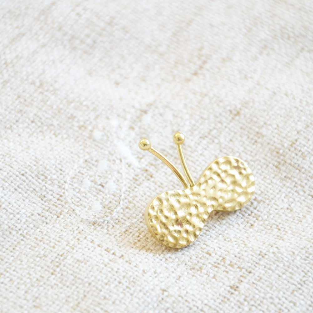 蝴蝶胸针手工敲打minaperhonen