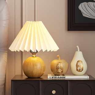 高级感中古风台灯摆件家居好物现代轻奢客厅玄关卧室床头柜装饰品