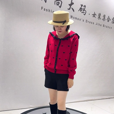 5207芮娜依莲秋款新品爱心图案针织面料百搭套头减龄衫加大码女装