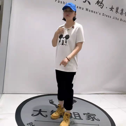 3356女权贵族初夏新品卡通图案一手长百搭减龄T恤衫加大码女装
