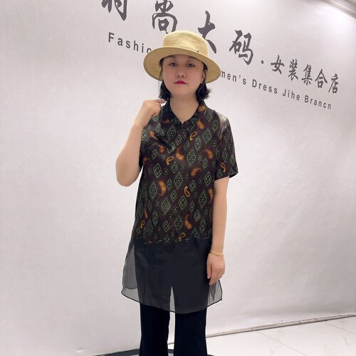 31110女权贵族夏款新品一手长人丝面料拼接欧根纱设计感气质衫