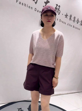 31021女权贵族夏款新品v领女人味简洁大方时尚减龄气质衫加大码