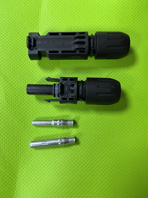 阳光电源逆变器原装MC4连接器阳光320逆变器直流端子1500V中航mc4