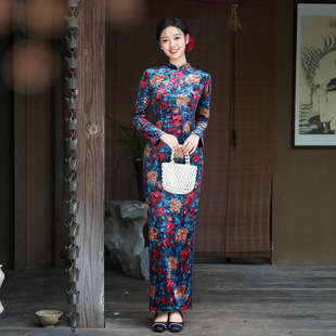 国风新中式秋冬季长款丝绒印花旗袍女改良版高端2025新款复古修身