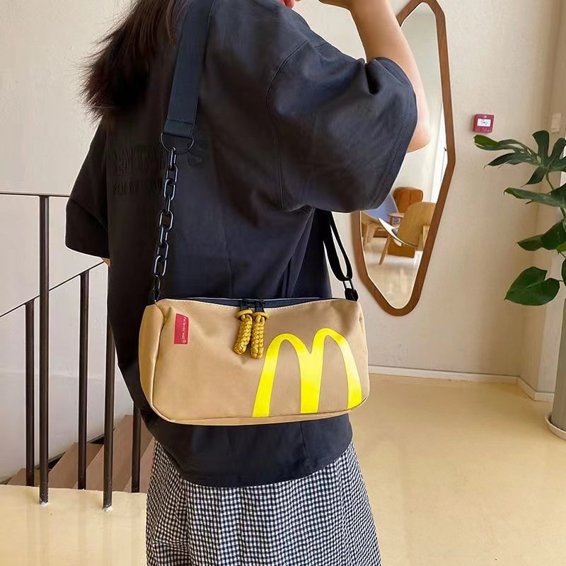 麦当劳文创纸袋女中学生书包个性简约大容量双肩包ins风斜挎背包