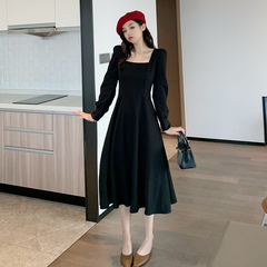 Korean women's black dress with square collar and French retro Hepburn Style Long Sleeve Black Skirt