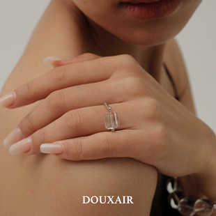 DOUXAIR天然白水晶戒指纯银戒圈时尚通勤高级感指环女轻奢百搭