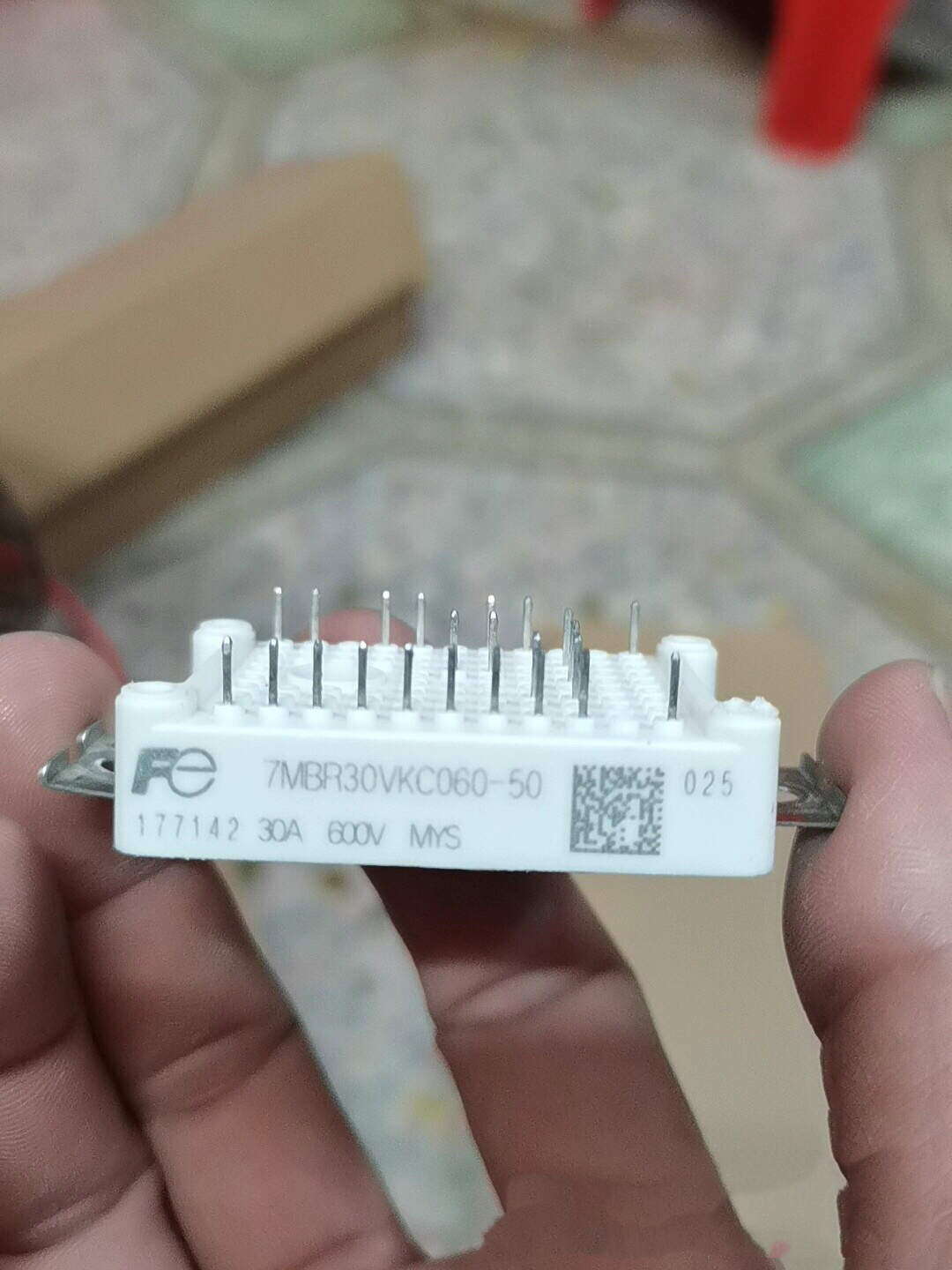 7MBR30VKC060-50英飞凌电源模块原装拆机现货实价直拍包好