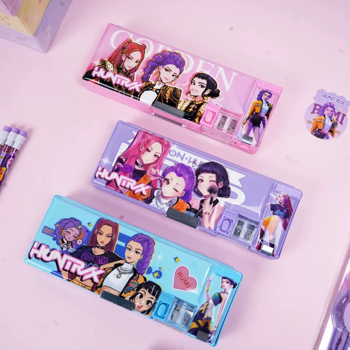 新款猎魔女团文具盒多功能创意小学生文具盒女生公主双层笔盒