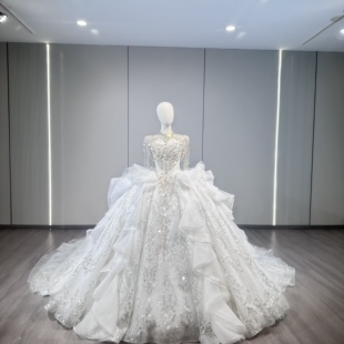 重工奢华抹胸婚纱2026新款半袖新娘结婚主纱大拖尾高级质感高定款