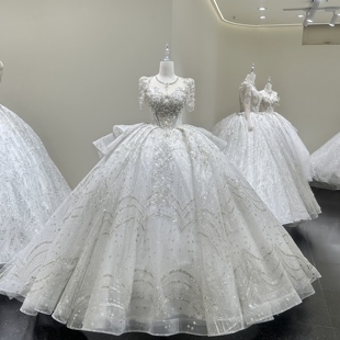 一字肩婚纱2025新款高定款宫廷重工奢华钉珠短袖大拖尾主纱