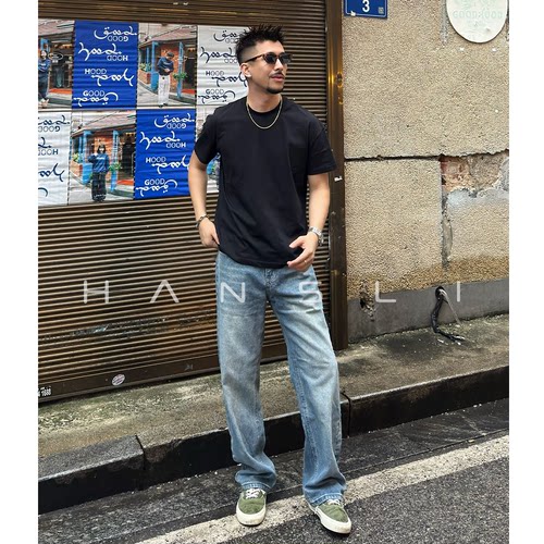 美式复古浅蓝做旧直筒牛仔裤男