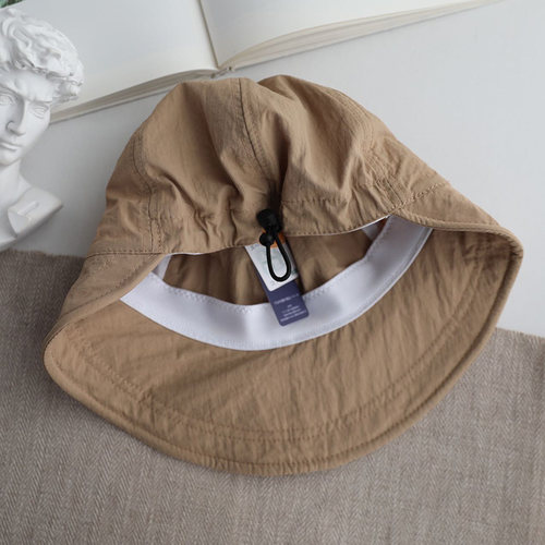 千层雪出游轻便自在女春夏花瓣式