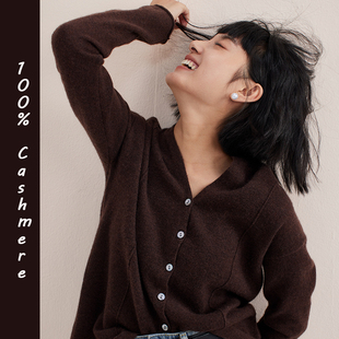 女高级感减龄 针织毛衣外套2025新款 100%纯羊绒文艺知识风修身 开衫