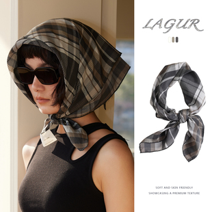 英伦格纹派对 65cm手工精卷方巾100%桑蚕丝格纹高级感真丝丝巾女