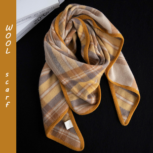 英国匠心手工包边100%羊毛英伦格三角围巾2025新款 护颈百搭 女冬季