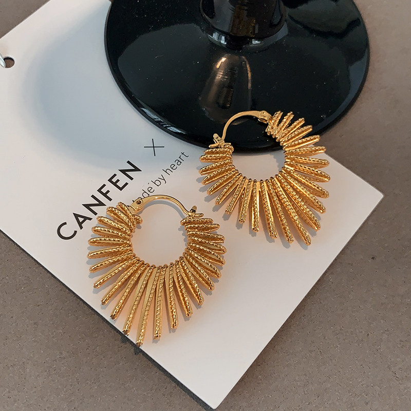 古埃及金色金属耳环2025新款爆款高级感法式耳扣轻奢简约复古耳饰,饰品/流行首饰/时尚饰品新,耳环,淘宝优惠券,粉丝福利购,淘宝优惠卷