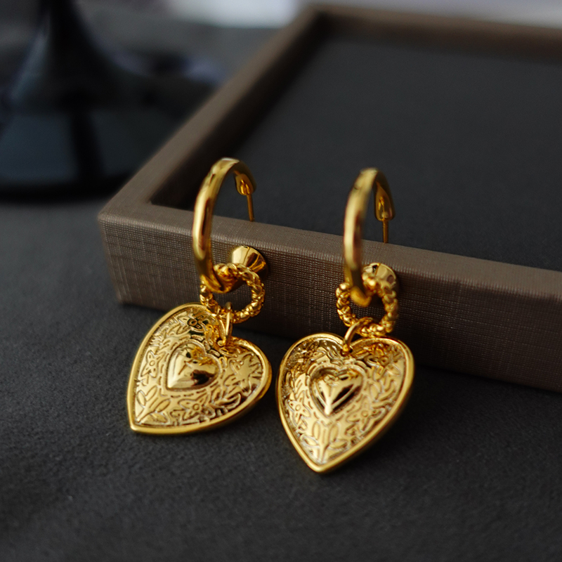 XMR欧美风巴洛克浮雕爱心耳环