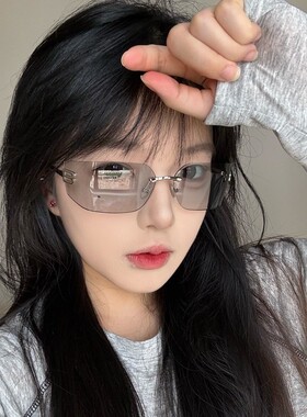 时尚高级感曲面时髦无框墨镜复古透灰色个性防紫外线遮脸太阳镜潮
