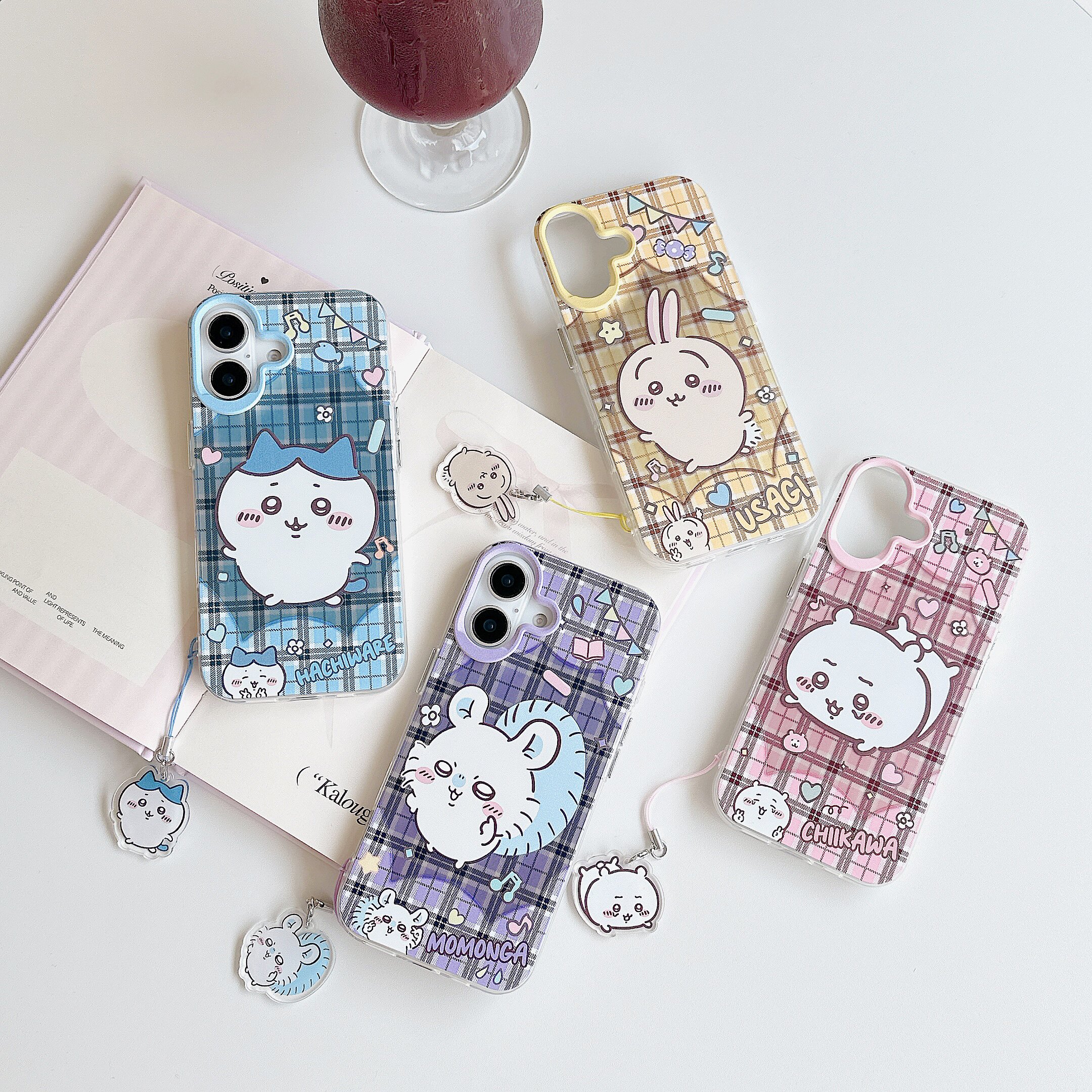 Chiikawa吉伊卡哇iPhone18promax乌萨奇Usagi小八Hachiware渐变17air飞鼠16plus手机壳适用苹果13min保护壳14