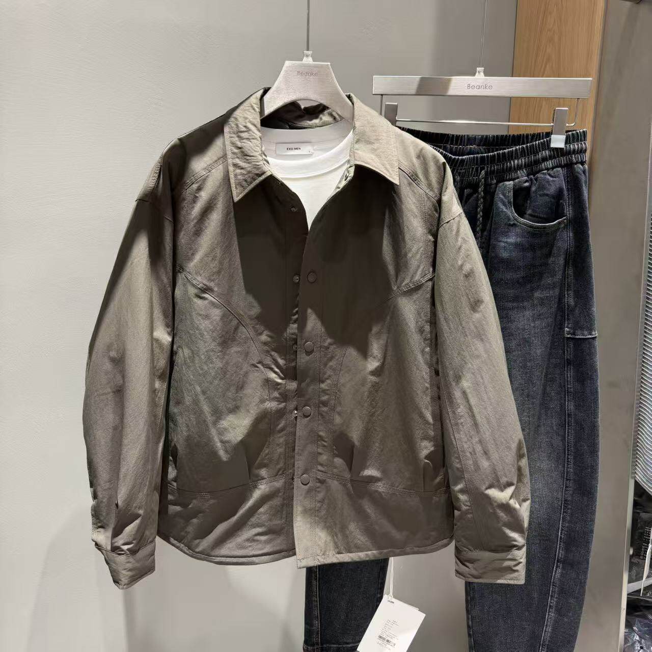 衬衫式轻薄款羽绒服男2026冬季新款90白鸭绒简约休闲韩国面料外套