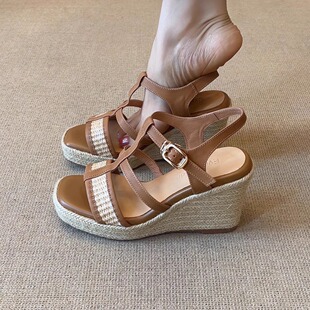 nnmiss/9cm绝美复古风编织细带草编坡跟鞋时尚设计感露趾厚底凉鞋