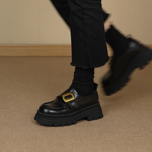 5.5cm英伦风圆头擦色金属皮带扣厚底休闲乐福鞋 NNMISS·34