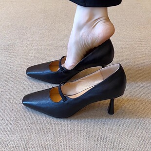 nnmiss 7cm气质方头浅口一字带简约复古细跟通勤优雅高跟鞋