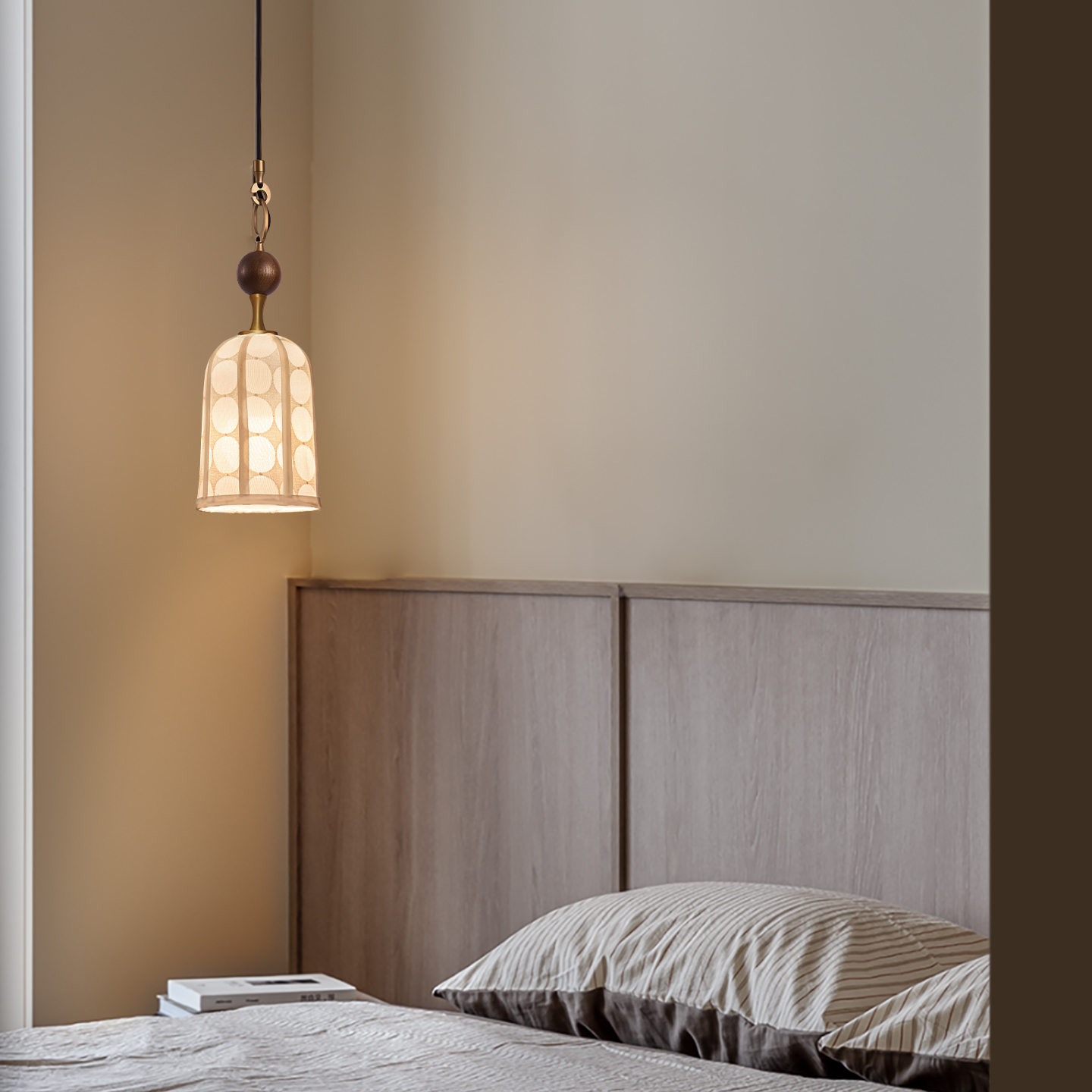 旭呈实木布艺法式中古床头小吊灯