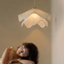 法式 花瓣吊灯卧室灯客厅主灯高级感奶油风简约主卧儿童房餐厅灯具