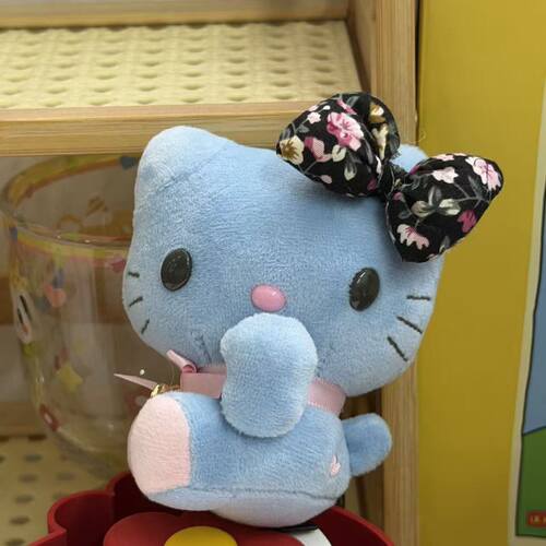 日本SHORPE侧坐碎花大象kitty挂件包挂饰毛绒公仔玩偶钥匙扣礼物