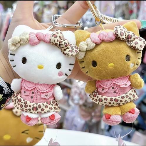 日本SHORPE可爱黑皮豹纹HelloKitty爱心扣包挂件钥匙扣玩偶小挂饰