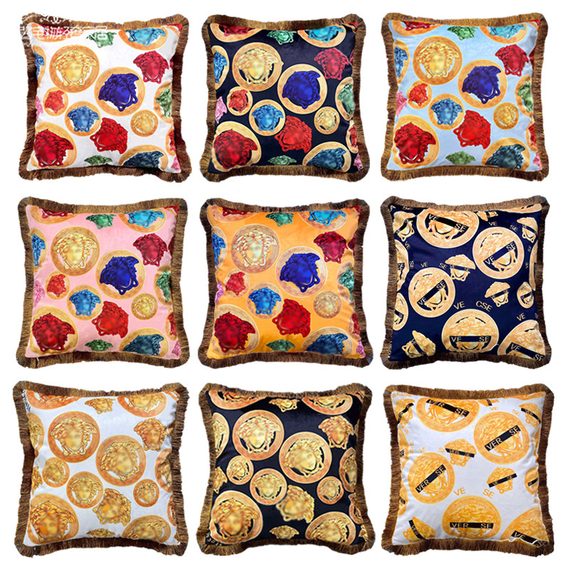 欧式奢华美杜莎徽章系列双面印花抱枕沙发靠垫别墅样板间装饰软包