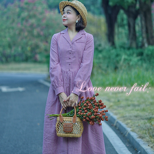 原创法式复古衬衫领格子连衣裙气质温柔中长款收腰显瘦春款长袖