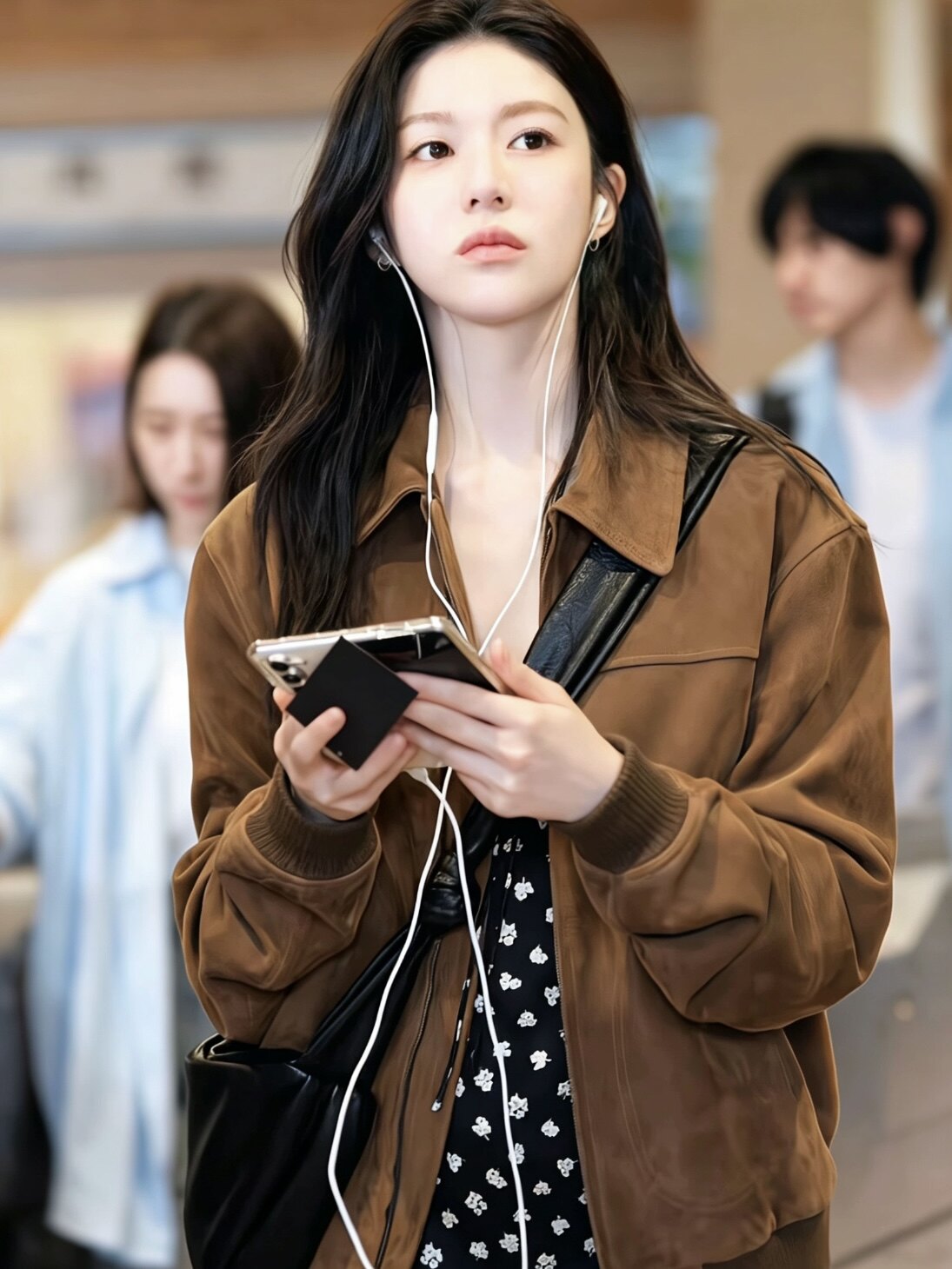 高允真同款美拉德麂皮绒复古短外套宽松韩版新款上衣