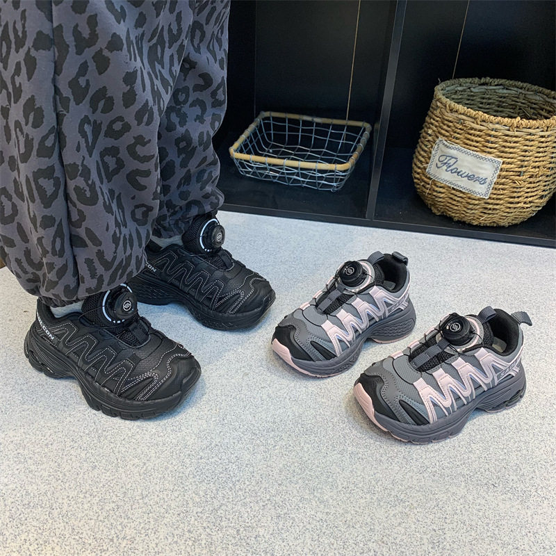 儿童运动鞋2025秋季新款男童旋转纽扣跑鞋女童时尚学生轻便老爹鞋