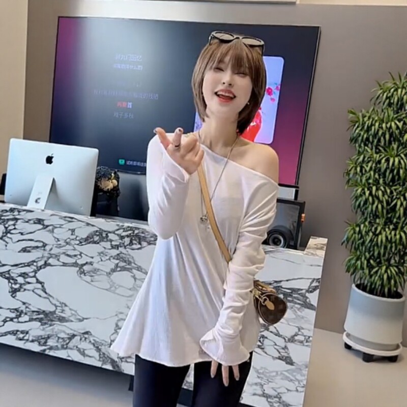 斜肩一字领上衣女高级感斜摆中长款长袖t恤独特别致袖口开叉小衫
