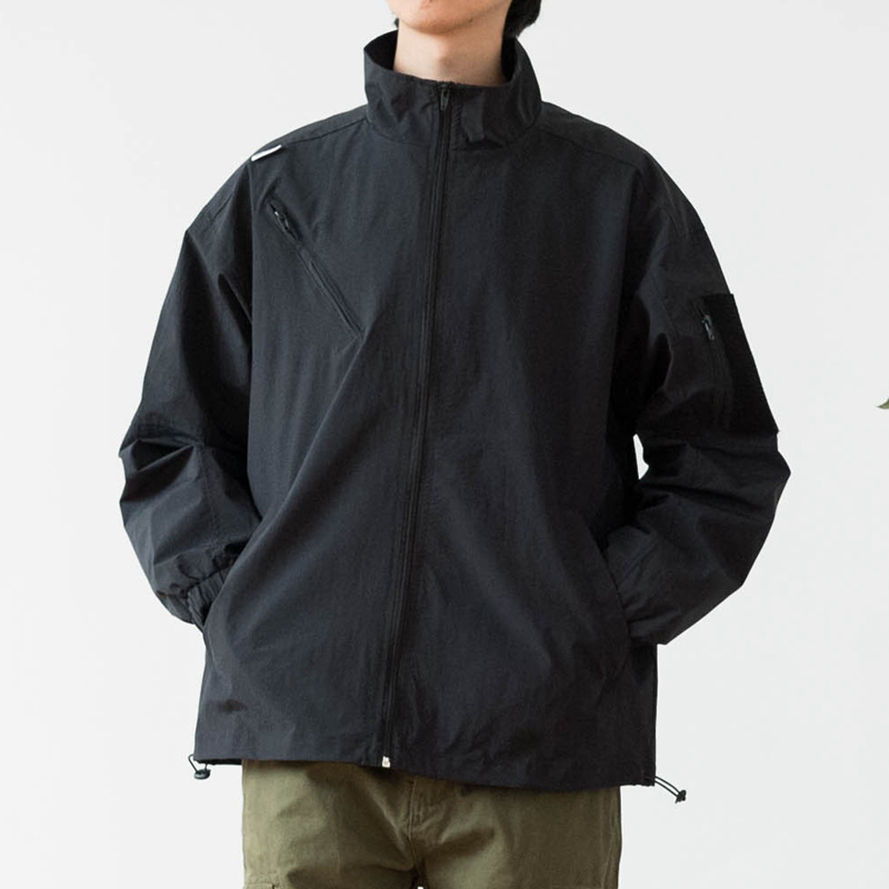 机能风拉链装饰立领冲锋夹克