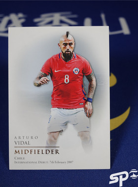 智利 比达尔Vidal 060号中场-基本卡 2018福特拉球星卡