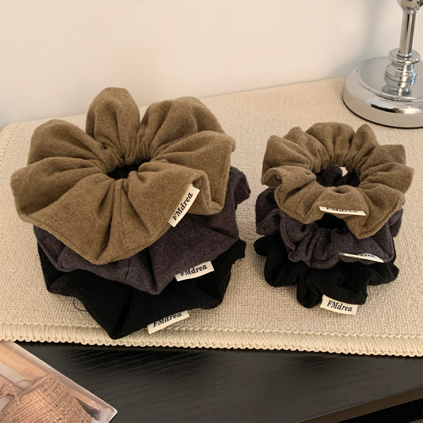 韩国简约咖色毛呢大肠发圈女秋冬气质超大丸子头马尾头绳百搭头饰,饰品/流行首饰/时尚饰品新,发饰,淘宝优惠券,粉丝福利购,淘宝优惠卷