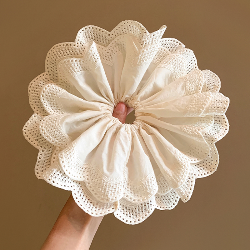 法式温柔米色蕾丝大肠发圈