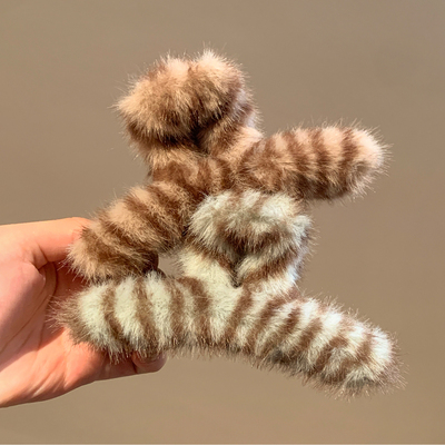 秋冬新款！毛茸茸豹纹抓夹！