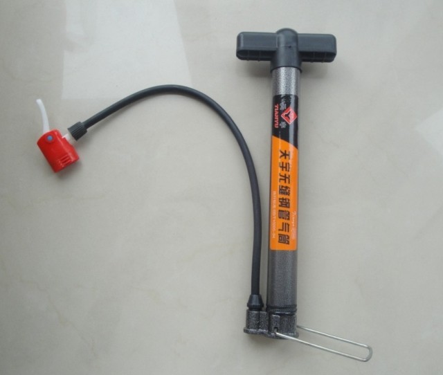 Pompe à vélo - Ref 2397520 Image 1