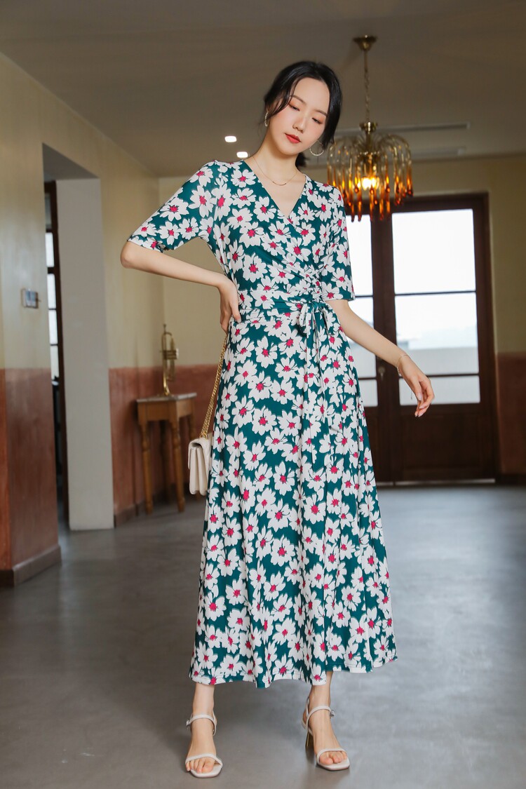 PG DVF连衣裙2023春夏装新款绿色花卉韩版长裙v领裹身裙女修身