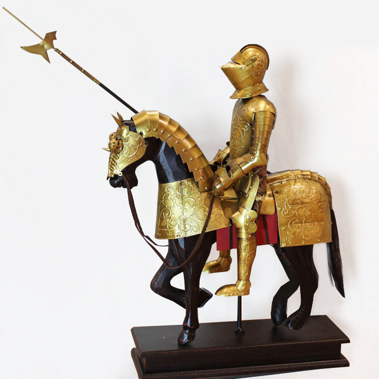 中世纪骑士盔甲创意酒吧餐厅美式装饰摆件办公室桌面复古北欧推荐