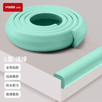 Светло -зеленый L -образный