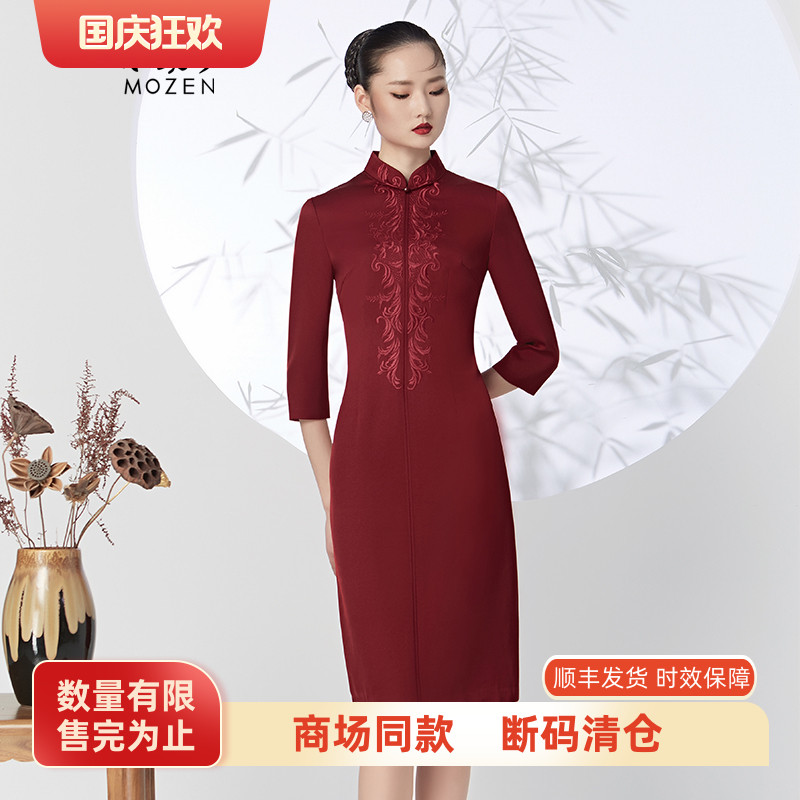 木真了中式改良连衣裙花卉刺绣