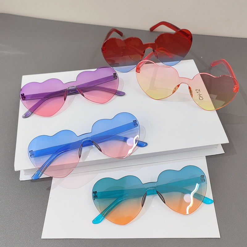 ins韩国少女爱心眼镜闺蜜聚会沙滩拍照太阳镜网红搞怪造型墨镜女